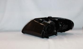 dodge grand-caravan 2006 Headlight Assembly 20602100