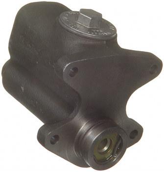 checker taxicab 1957 Brake Master Cylinder MC18000 small image