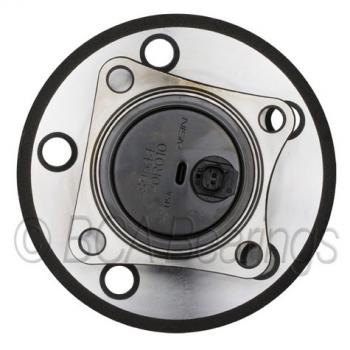2013 Toyota Matrix Wheel Bearing and Hub Assembly Rear BCA Bearings WE61435 image 2 of 4