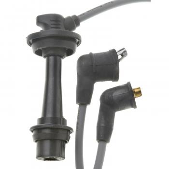 1993 Suzuki Swift Spark Plug Wire Set BWD CH74130 image 1 of 2