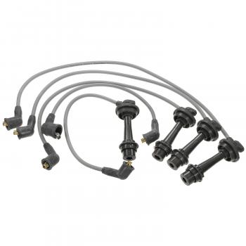 1993 Suzuki Swift Spark Plug Wire Set BWD CH74130 image 2 of 2