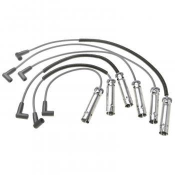 2000 Chrysler Voyager Spark Plug Wire Set BWD CH76135 image 2 of 2