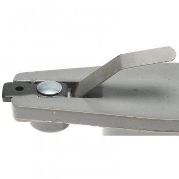 1976 Dodge Dart Distributor Rotor BWD D147 image 3 of 3