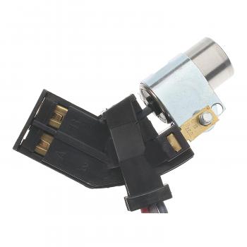 1981 Oldsmobile Toronado Radio Capacitor BWD G201 image 1 of 4