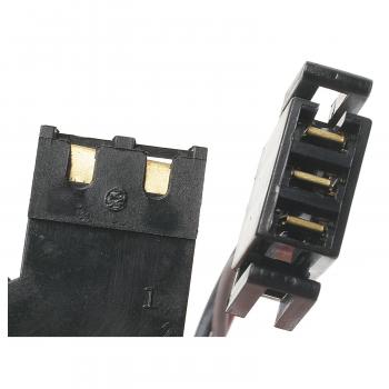 1981 Oldsmobile Toronado Radio Capacitor BWD G201 image 3 of 4