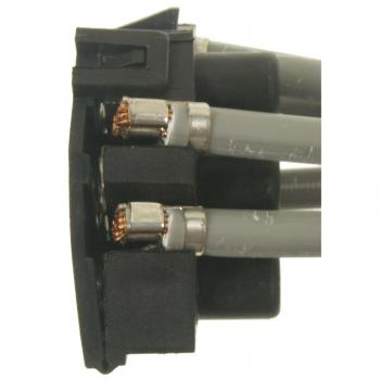 1990 Oldsmobile Delta 88 Power Window Motor Connector BWD PT1136 image 3 of 3