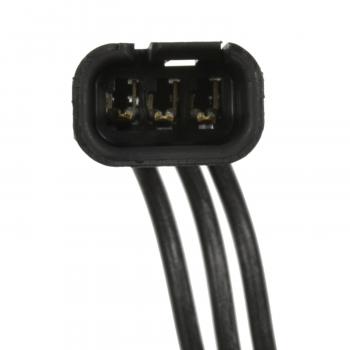 2010 Ford E-250 Overdrive Cancel Switch Connector BWD PT2218 image 3 of 3