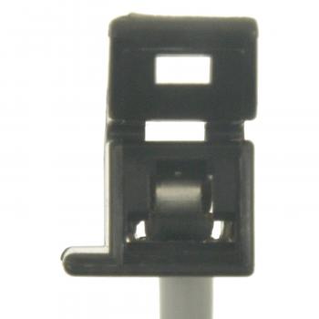 2008 Cadillac Escalade ESV Rear Window Defogger Connector BWD PT621 image 1 of 3