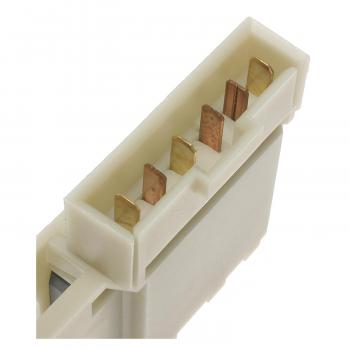 2009 Chevrolet C7500 Kodiak Brake Light Switch BWD S37035 image 3 of 4