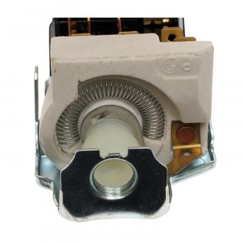 1987 Cadillac Cimarron Headlight Switch BWD S760 image 1 of 3