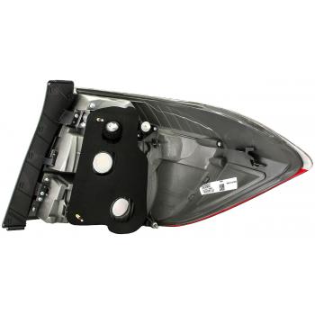 2010 Toyota Highlander Tail Light Assembly Left Dorman 1611650 image 2 of 4