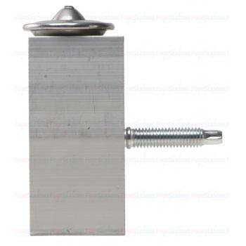 2020 Cadillac Escalade ESV A/C Expansion Valve Rear Four Seasons 39622 image 4 of 4