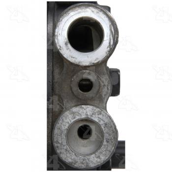 1997 Dodge Ram 2500 A/C Compressor Four Seasons 57558 image 3 of 4