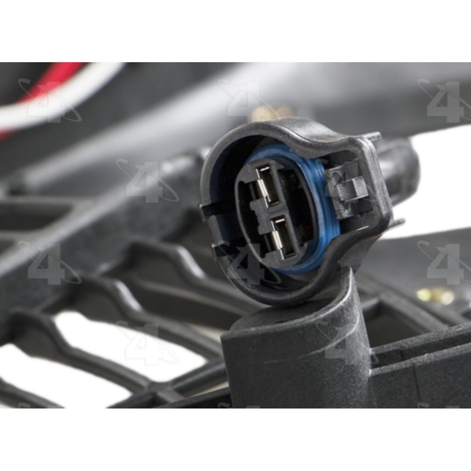 Four Seasons 76242 Dual Radiator and Condenser Fan Assembly product image 4 of 5