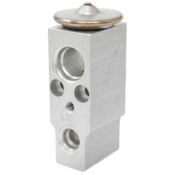 2006 Ford Expedition A/C Compressor and Component Kit Front Four Seasons 8207NK image 4 of 4