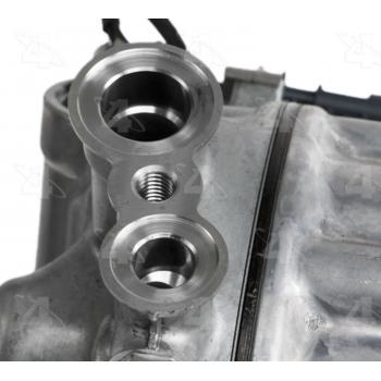 2015 Cadillac SRX A/C Compressor Four Seasons 98586 image 3 of 4