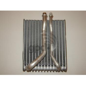 2003 Chrysler Voyager A/C Evaporator Core Rear Global Parts Distributors 4711545 image 1 of 1
