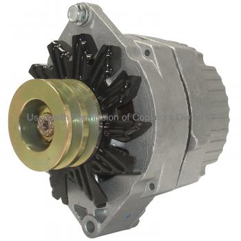 1972 Oldsmobile Delta 88 Alternator MPA 7133203 image 1 of 4