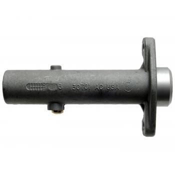 2000 Mitsubishi Eclipse Brake Master Cylinder Raybestos MC390282 image 2 of 4