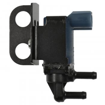 1993 Suzuki Swift Idle Air Control Valve Standard Motor Products AC616 image 2 of 3