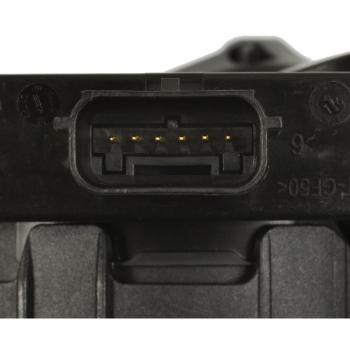 2017 Ford Transit Connect Accelerator Pedal Sensor Standard Motor Products APS546 image 2 of 3