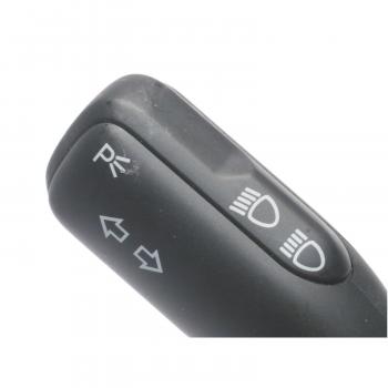 2001 Volkswagen Jetta Turn Signal Switch Standard Motor Products CBS1588 image 1 of 3