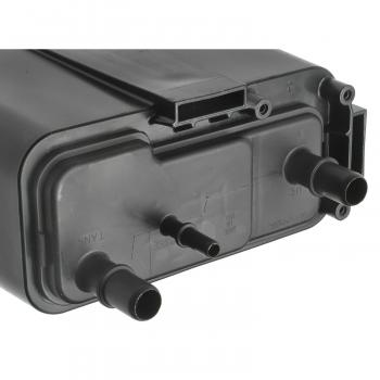 2003 GMC Envoy Vapor Canister Standard Motor Products CP3176 image 2 of 3