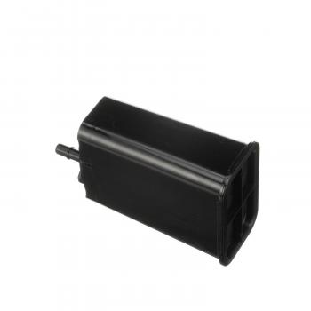 2001 Saturn L100 Vapor Canister Standard Motor Products CP446 image 1 of 4