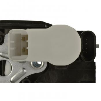 2002 Oldsmobile Bravada Door Lock Actuator Front Left Standard Motor Products DLA331 image 3 of 3