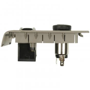 2004 Kia Sedona Door Window Switch Rear Left Standard Motor Products DWS927 image 4 of 4