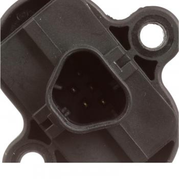 2014 Chevrolet Trax Mass Air Flow Sensor Standard Motor Products MAS0341 image 2 of 3