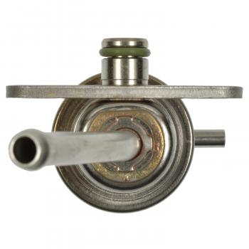 2005 Mitsubishi Eclipse Fuel Injection Pressure Regulator Standard Motor Products PR306 image 2 of 3