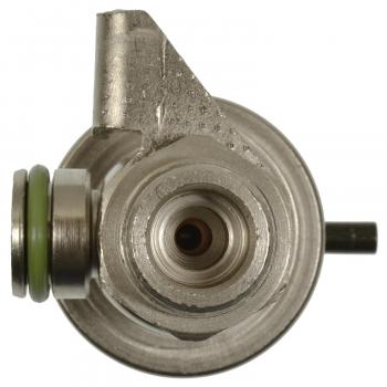 1996 Pontiac Firebird Fuel Injection Pressure Regulator Standard Motor Products PR556 image 2 of 3