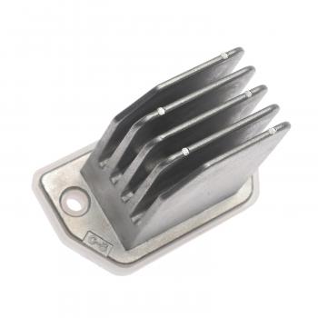 2001 Saturn L100 HVAC Blower Motor Resistor Standard Motor Products RU651 image 1 of 3