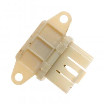 1987 Cadillac Cimarron Engine Cooling Fan Motor Relay Standard Motor Products RY122 image 1 of 4