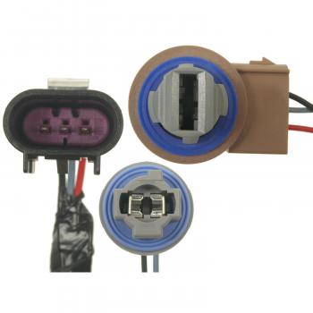 2010 GMC Acadia Brake Light Socket Standard Motor Products S1471 image 1 of 3