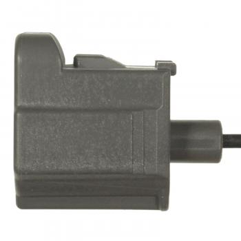 2005 Jaguar Super V8 Oil Pressure Switch Connector Standard Motor Products S2040 image 1 of 3