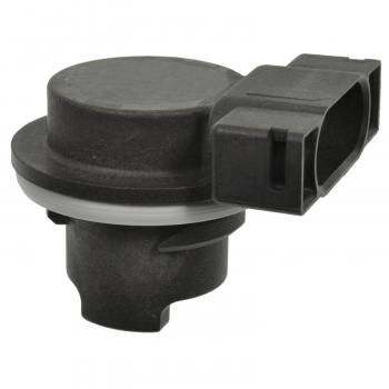 2005 Dodge Dakota Side Marker Light Socket Rear Standard Motor Products S2138 image 2 of 3