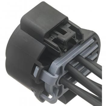 2007 Mercury Mountaineer Trailer Tow Relay Connector Standard Motor Products S2236 image 2 of 4