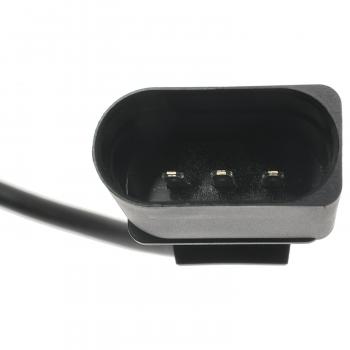 2001 Volkswagen Jetta Vehicle Speed Sensor Standard Motor Products SC454 image 2 of 3