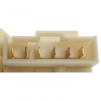 1999 GMC C1500 Suburban Brake Light Switch Standard Motor Products SLS213 image 3 of 3