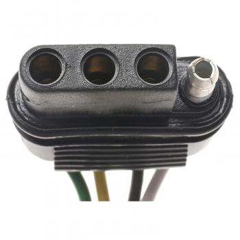 2005 GMC Envoy XUV Trailer Connector Kit Standard Motor Products TC434 image 1 of 2