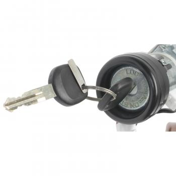 2001 Subaru Outback Ignition Lock and Cylinder Switch Standard Motor Products US367 image 1 of 3