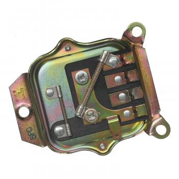 1971 Oldsmobile Cutlass Voltage Regulator Standard Motor Products VR171 image 1 of 3