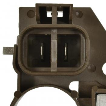 1989 Mitsubishi Mirage Voltage Regulator Standard Motor Products VR403 image 3 of 3