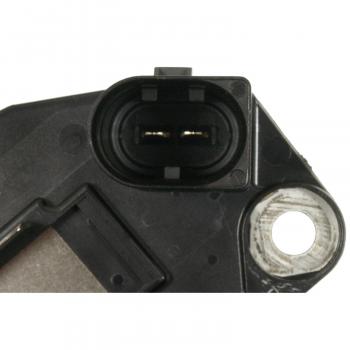 2011 BMW M3 Voltage Regulator Standard Motor Products VR840 image 3 of 3