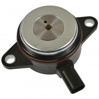 2020 Kia Sorento Engine Variable Timing Solenoid Intake Standard Motor Products VVT390 image 1 of 3