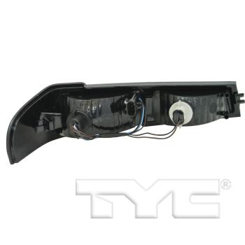2011 GMC Canyon Turn Signal / Parking Light Assembly Front Left TYC 18593200 image 1 of 3
