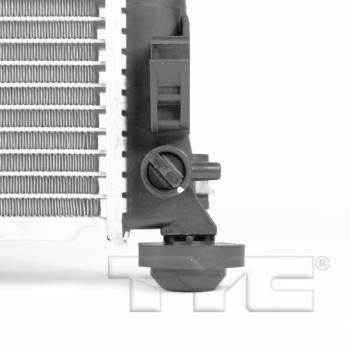 2007 Chrysler 300 Radiator TYC 2767 image 4 of 4