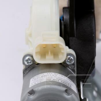 2006 GMC Sierra 2500 HD Power Window Motor and Regulator Assembly Front Right TYC 660197 image 3 of 3